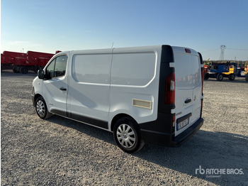 Furgoneta pequeña 2017 Nissan NV300 Autocarro furgonato: foto 3
