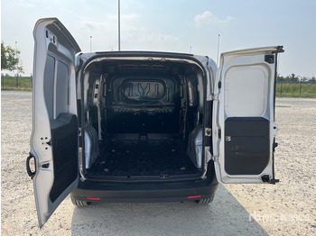 Furgoneta pequeña 2021 Fiat Doblo CARGO CH1 LOUNGE 1.6 MJET 120CV ... Van Truck: foto 4