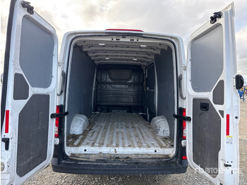 Camión caja cerrada 2021 Volkswagen Crafter 35 L3 2.0 BITDI 177 BUSINESS 4M ... Van Truck: foto 5 Camión caja cerrada 2021 Volkswagen Crafter 35 L3 2.0 BITDI 177 BUSINESS 4M ... Van Truck: foto 5