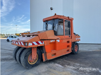 Rodillo de neumáticos CATERPILLAR PS300B