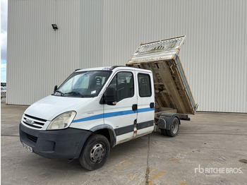Volquete furgoneta IVECO Daily 35c12