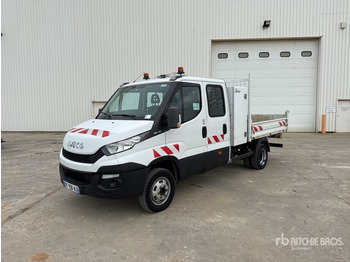 Volquete furgoneta IVECO