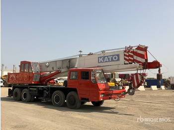 Grúa todo terreno KATO