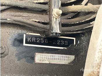 Grúa para terrenos difíciles KATO