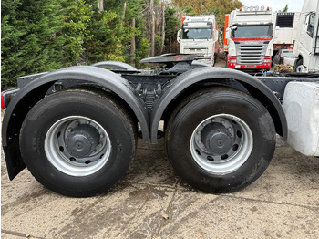 Cabeza tractora MAN TGX 33.480 6X4 Tractor-unit Spring/Spring Retarder Euro5: foto 5 Cabeza tractora MAN TGX 33.480 6X4 Tractor-unit Spring/Spring Retarder Euro5: foto 5