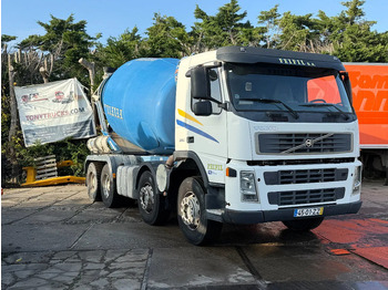 Camión hormigonera VOLVO FM12 380