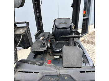 Carretilla elevadora eléctrica Linde E30/600H (387): foto 3