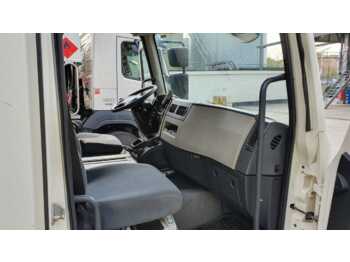 Foto del interior 1: Cisterna camión VOLVO FL