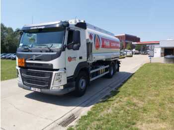 Cisterna camión VOLVO FM
