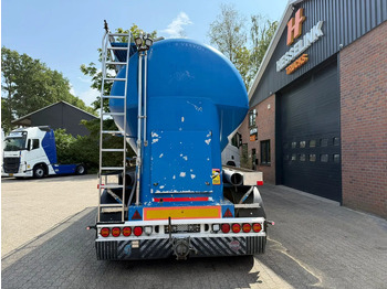 Leasing financiero de Feldbinder 34m3 Veevoeder Vogelsang-pomp, Coating binnenzijde leasing Feldbinder 34m3 Veevoeder Vogelsang-pomp, Coating binnenzijde: foto 3 Leasing financiero de Feldbinder 34m3 Veevoeder Vogelsang-pomp, Coating binnenzijde leasing Feldbinder 34m3 Veevoeder Vogelsang-pomp, Coating binnenzijde: foto 3