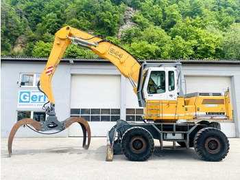 Manipulador de materiales LIEBHERR