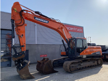 Excavadora de cadenas DOOSAN DX300LC-5
