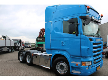 Foto del interior 1: Cabeza tractora Scania R560 V8 + manual + ADR + 6x2 Foto del interior 1: Cabeza tractora Scania R560 V8 + manual + ADR + 6x2