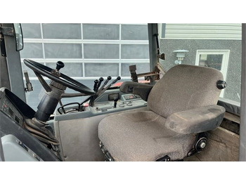 Tractor Case IH Magnum 7210 PRO PRO model, og en ejers traktor fra: foto 5