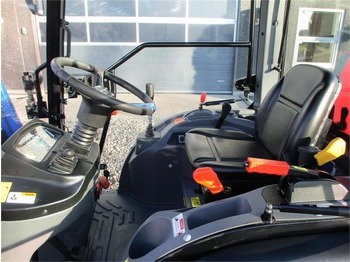 Tractor Solis 26 HST Med kabine, Turf hjul og frontlæsser.: foto 5