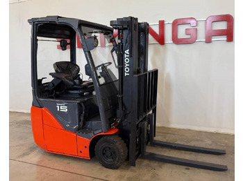 Carretilla elevadora eléctrica TOYOTA