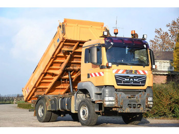 Volquete camión MAN TGS 18.320