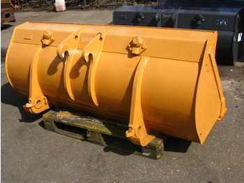 Cazo cargador NEW HOLLAND