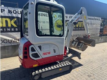 Miniexcavadora TAKEUCHI