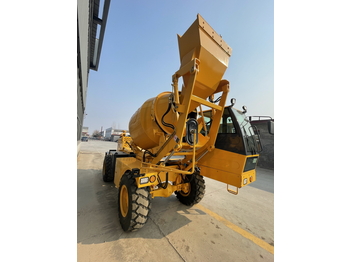 Camión hormigonera nuevo QINGDAO PROMISING 2.0CBM Self-Loading Concrete Mixer Truck CML200: foto 4