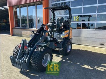 Cargadora articulada GIANT