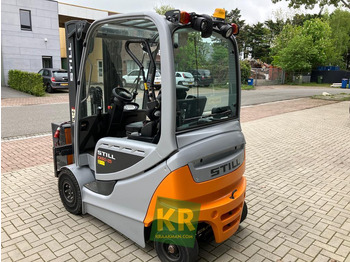 Carretilla elevadora eléctrica nuevo Still RX 60-25: foto 4