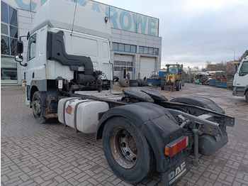 Cabeza tractora DAF CF 85 460: foto 4