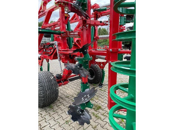 Cultivador AGRO-MASZ