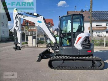 Miniexcavadora BOBCAT E55