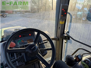 Tractor CLAAS 820: foto 2