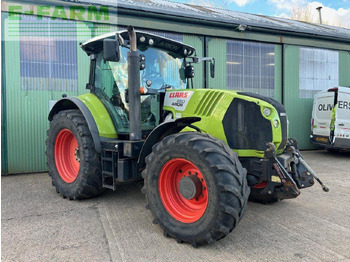 Tractor CLAAS ARION 650 T3B: foto 2