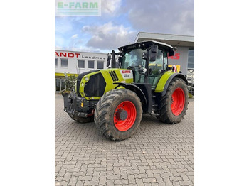 Tractor CLAAS Arion 660