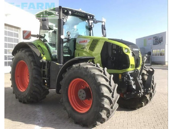 Tractor CLAAS axion 870: foto 2