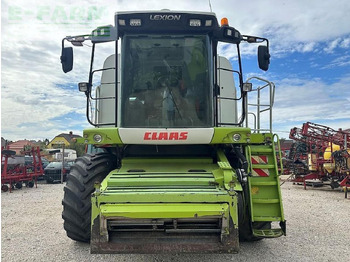 Cosechadora de granos CLAAS lexion 550: foto 2