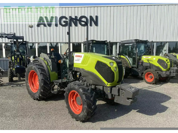 Tractor CLAAS Nexos