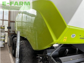 Empacadora de pacas cuadradas CLAAS
