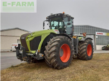 Tractor CLAAS Xerion 4000