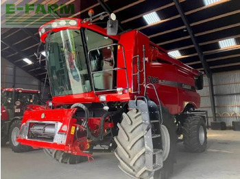 Cosechadora de granos CASE IH