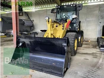 Miniexcavadora CATERPILLAR 14