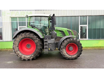 Tractor FENDT 828 Vario