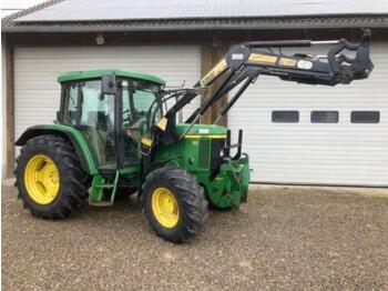 Tractor John Deere 6110 se: foto 1