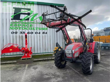 Tractor McCORMICK