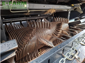 Empacadora de pacas cuadradas New Holland bb 9070: foto 5 Empacadora de pacas cuadradas New Holland bb 9070: foto 5