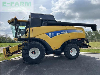 Cosechadora de granos NEW HOLLAND CX series