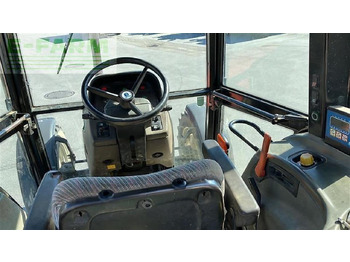 Tractor New Holland l65: foto 5