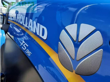 Tractor New Holland t 5.95: foto 4 Tractor New Holland t 5.95: foto 4