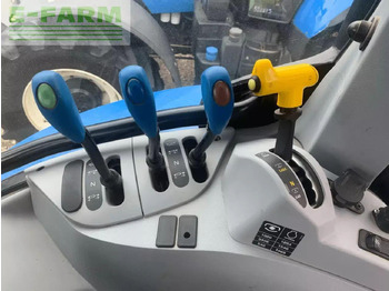 Tractor New Holland t6.145 dynamic command: foto 4 Tractor New Holland t6.145 dynamic command: foto 4