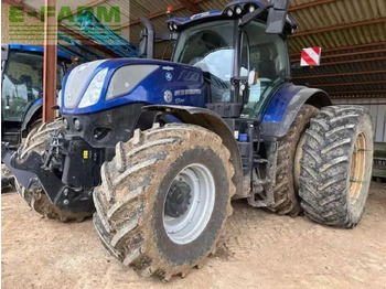 Tractor NEW HOLLAND T7.245