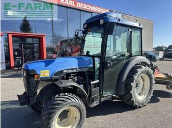 Tractor NEW HOLLAND