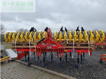 Cultivador PÖTTINGER